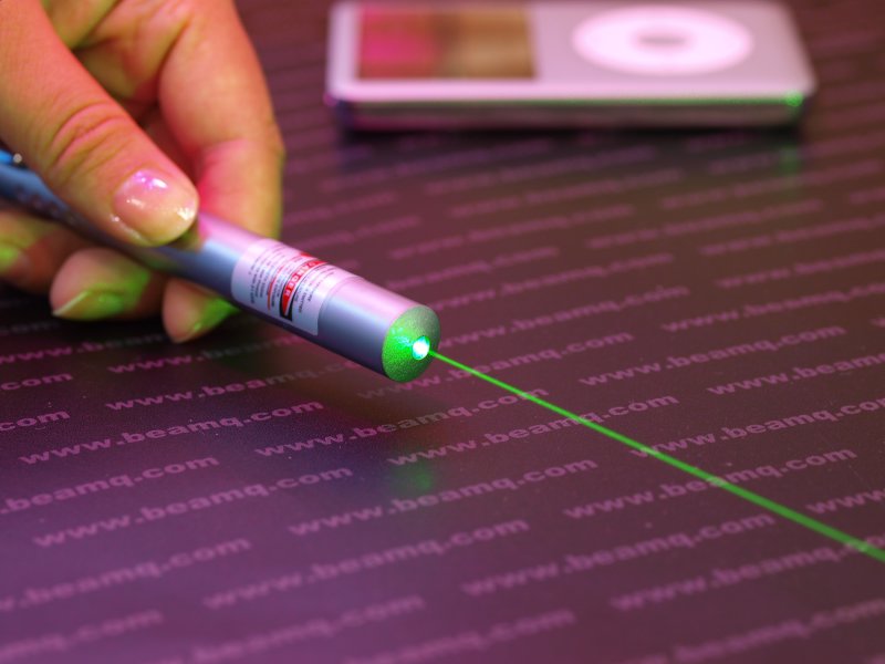 (image for) 50mw Green Laser Pointer Pearl Color, High Power Green Laser - Click Image to Close